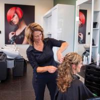 Haarsalon Oudega